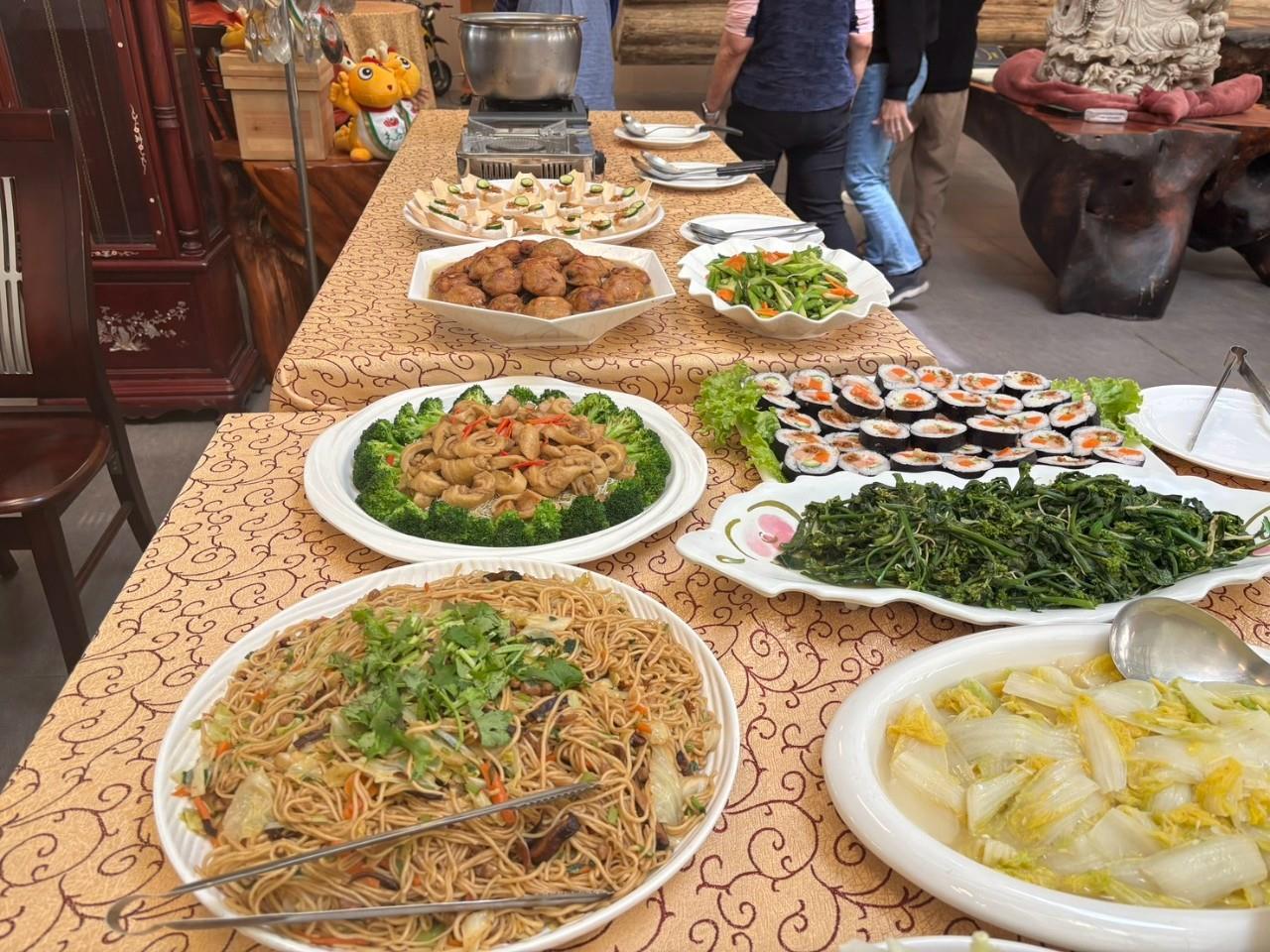 歡迎到餐廳聚餐